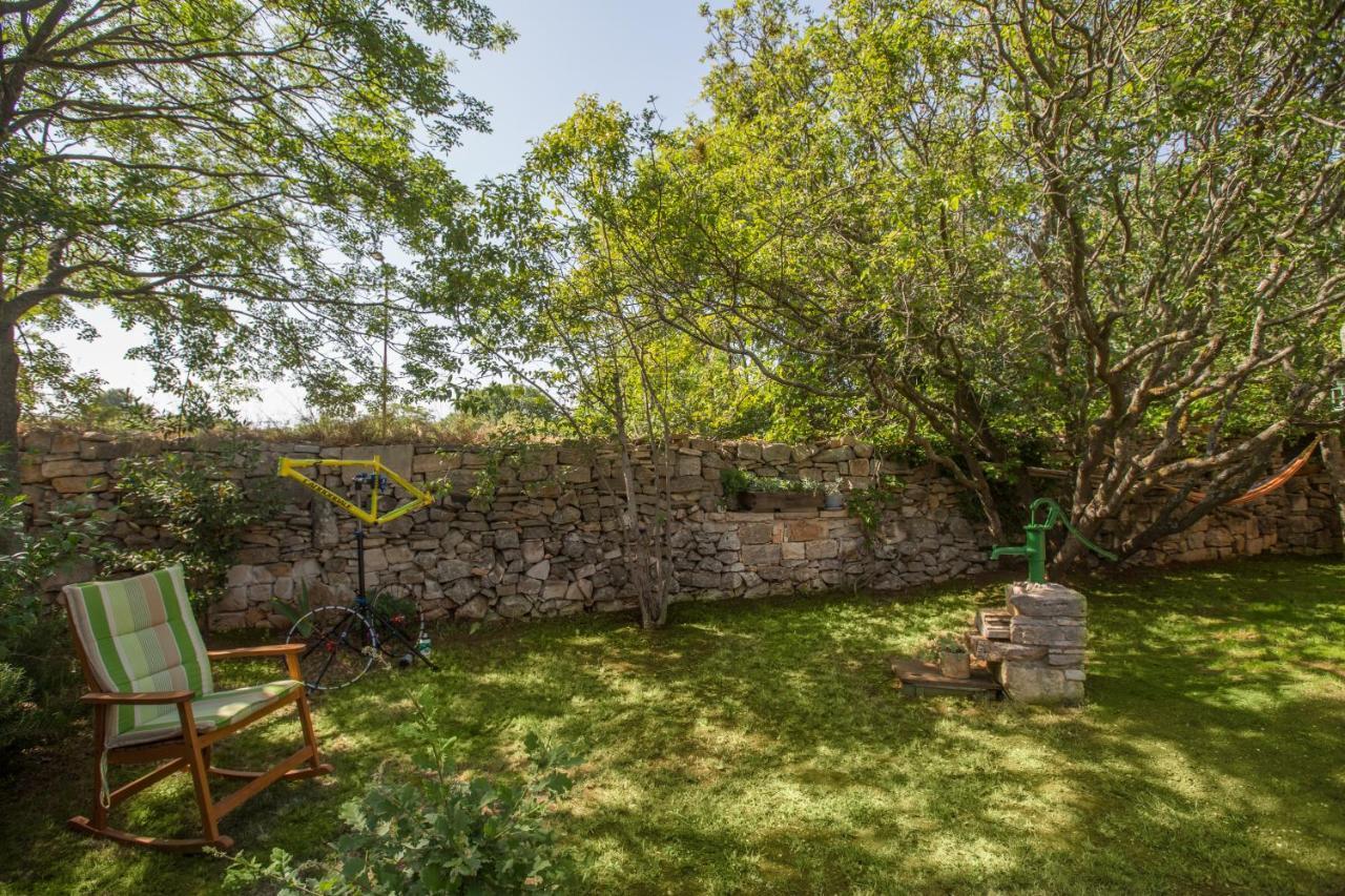 Peroj'S Green Oasis - Holiday Home エクステリア 写真