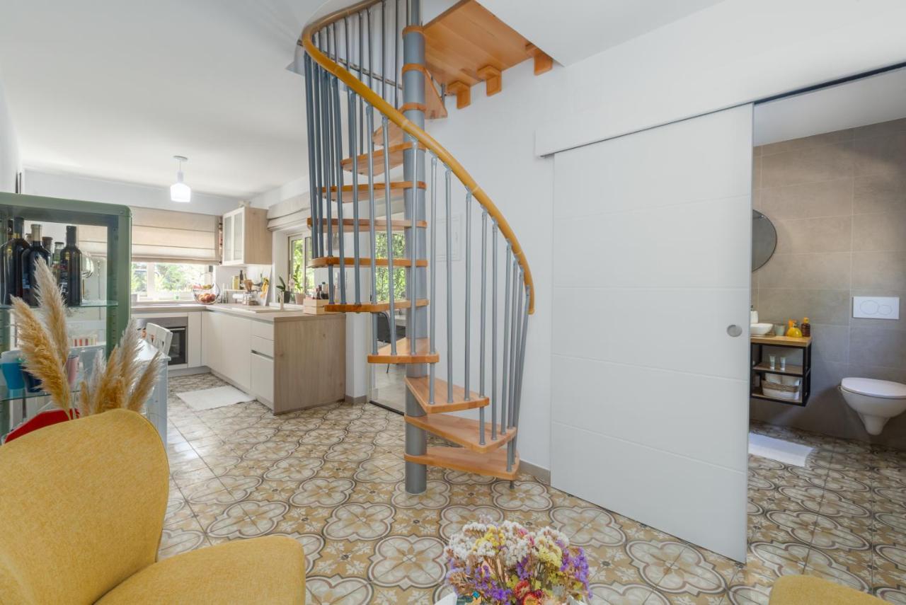 Peroj'S Green Oasis - Holiday Home エクステリア 写真